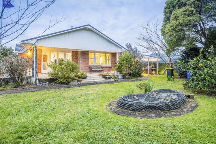 2 Knights Drive Hillpark_14