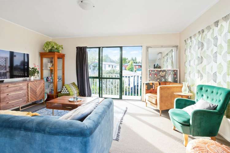 225b Glengarry Road Glen Eden_3