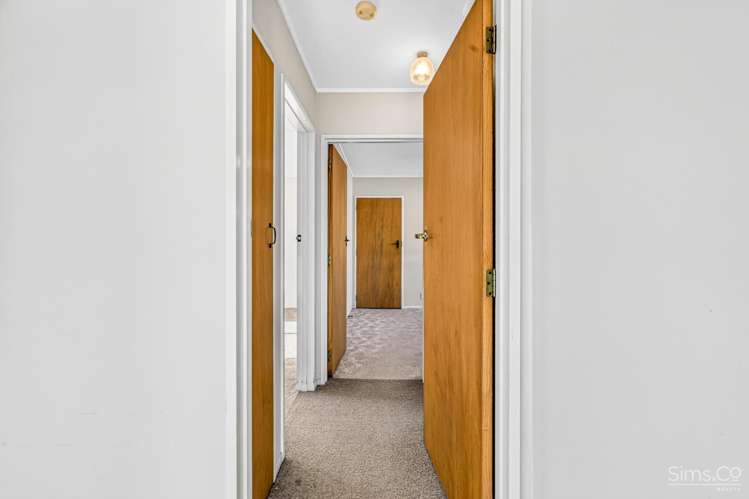 5 Avon Place Springvale_12