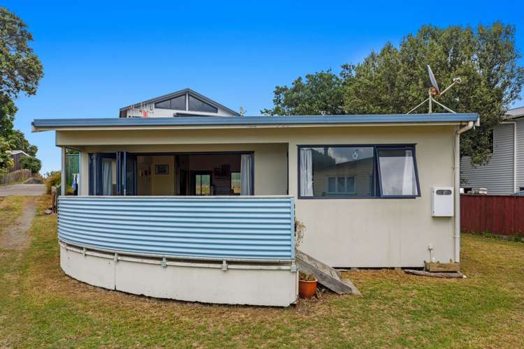 338 Ocean Road Ohope_18