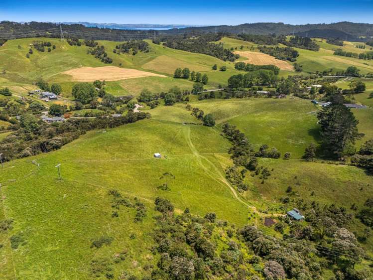 275 Inland Road Helensville_46