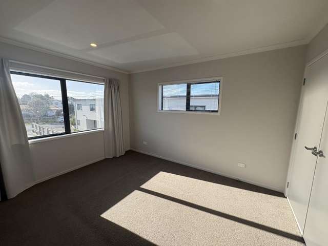 14/86-88 Carrington Avenue 1146_4