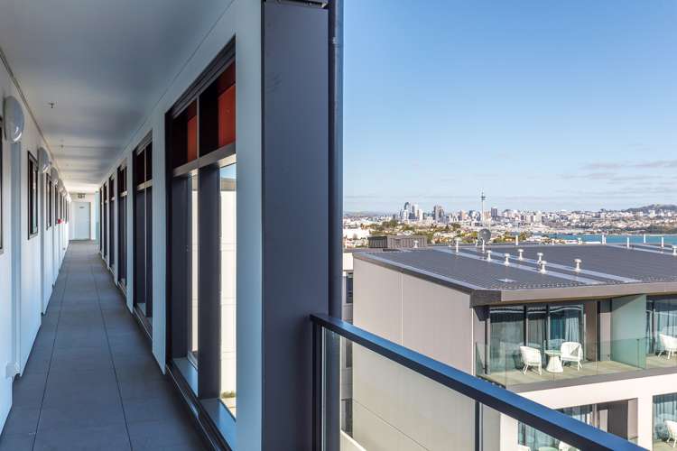 418/19 Rawene Road Birkenhead_13