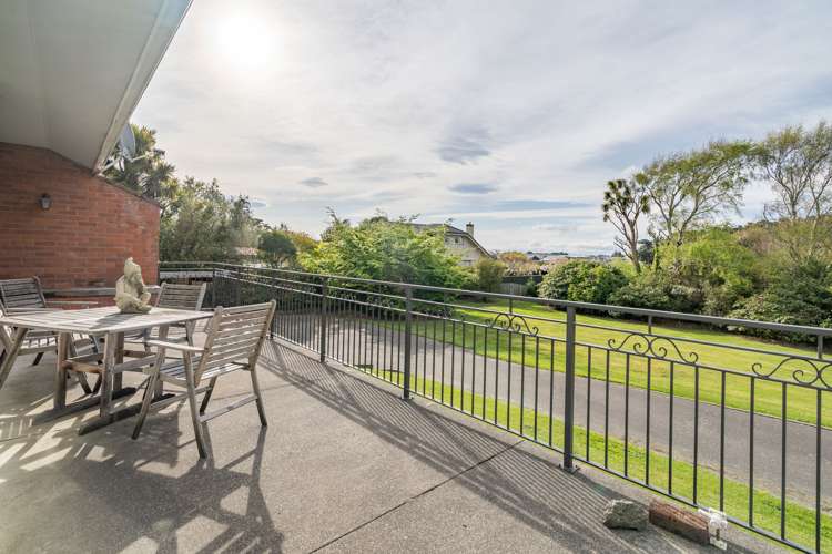 72 Park Street Gladstone_15