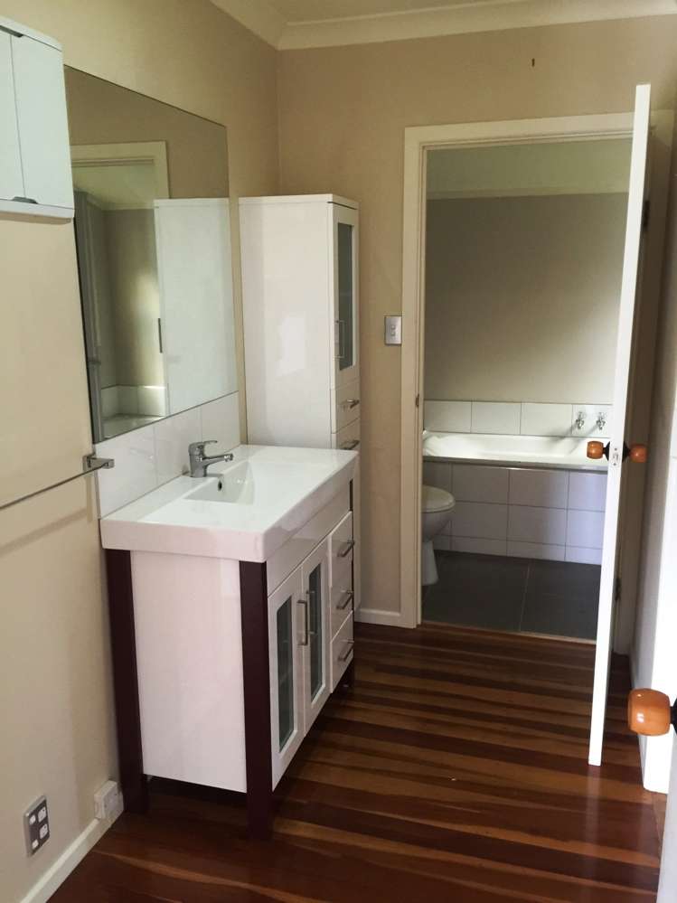 2 Tane Road Laingholm_6