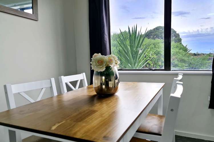 11a De Bloge Place Clendon Park_6