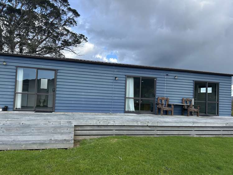 208 King Road (Cabin) Mangawhai_1