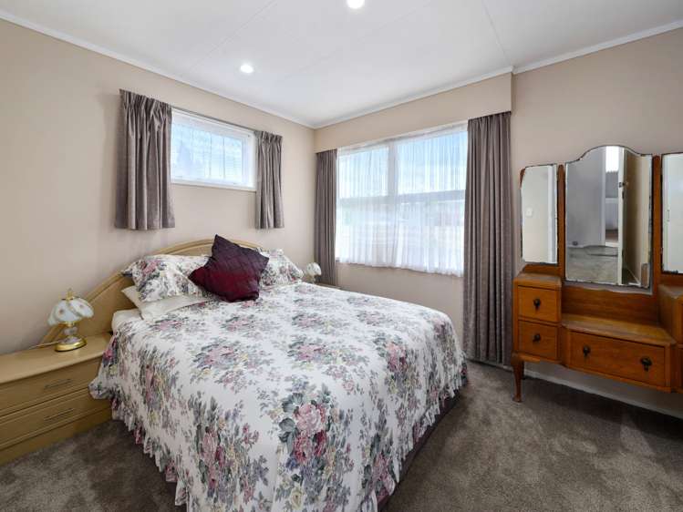 33 Alison Street Mangakakahi_12
