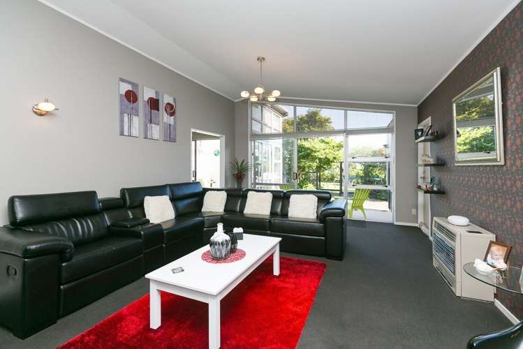61 Clifton Drive Waitara_9