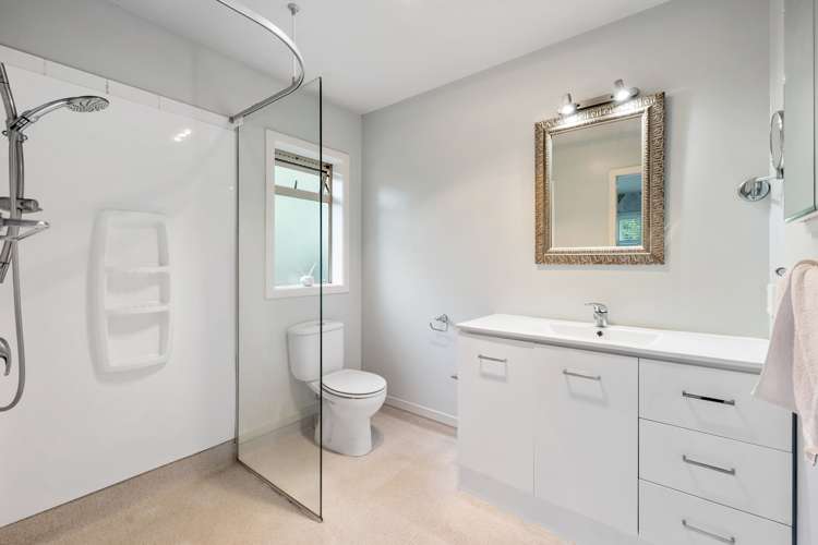 40 Lakemere Way Kinloch_12