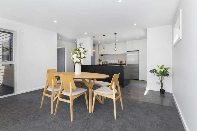 16a Longitude Place Whitby_12