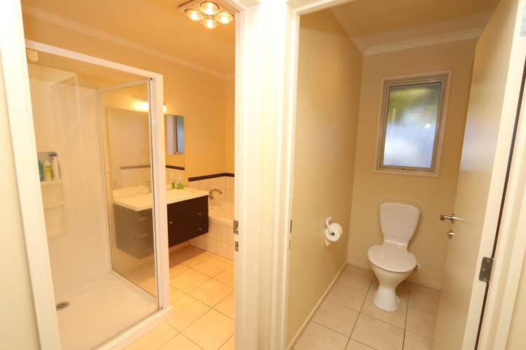 112a Creek Road Allenton_17