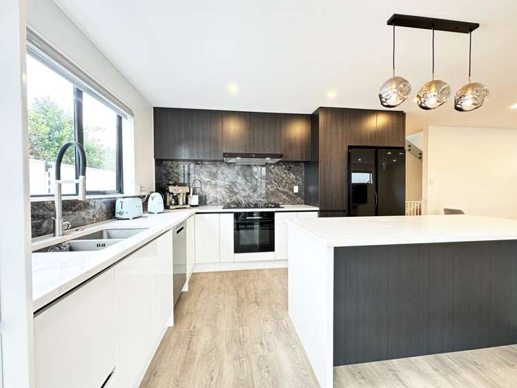 17a Winhall Rise Remuera_14