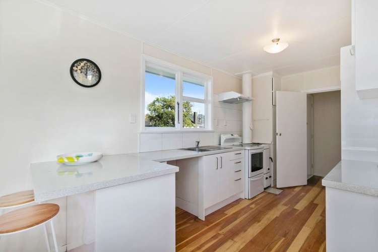 4 Derwent Street Wainuiomata_3