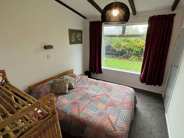 102a Titirangi Road New Lynn_14