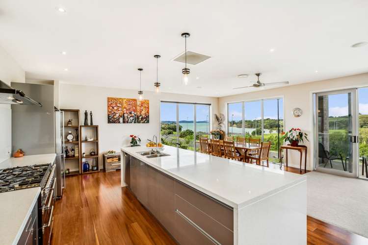 38 Weatherly Drive Beachlands_0