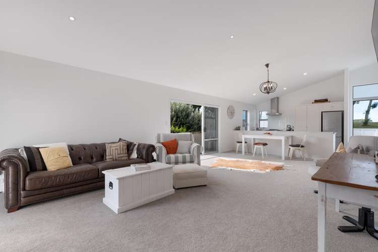 9 Alice Lane Papamoa_5