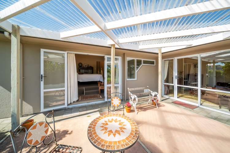 357 High Street Hawera_20