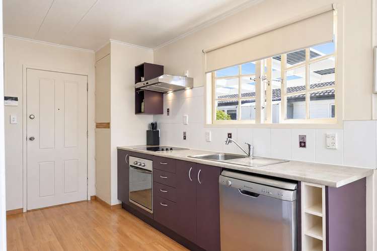 1 Beryl Place Pukehangi_11