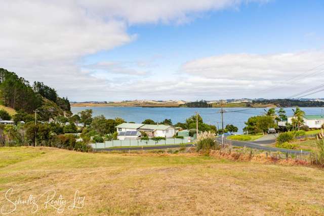 Oxford Street Whakapirau_1