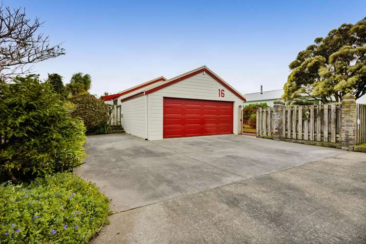 16 Heaphy Road Opunake_1