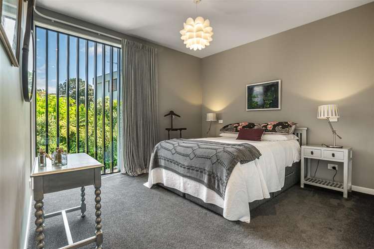 2A Peter Terrace Castor Bay_29