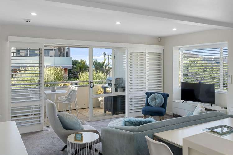 1/6 Burgess Street Sumner_2