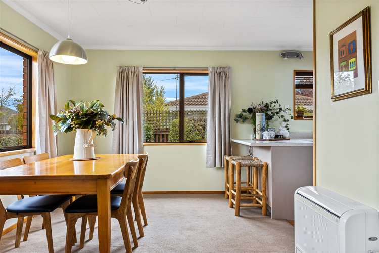 9 Sawtell Place Northcote_6