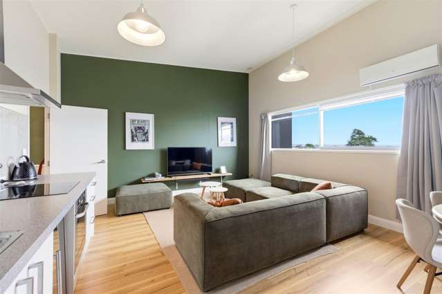 4/1 Koru Place Stoke_3