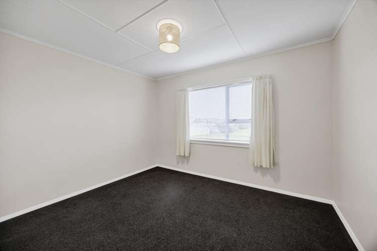 26 Tawhiti Road Hawera_16