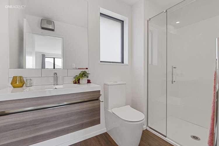 10 Curtis Street Woodend_18