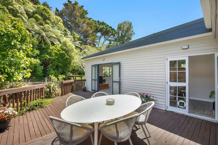 34 Lincoln Avenue Tawa_10