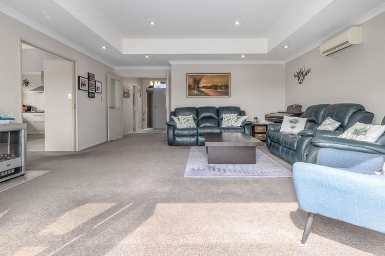 81 The Drive Paraparaumu Beach_6