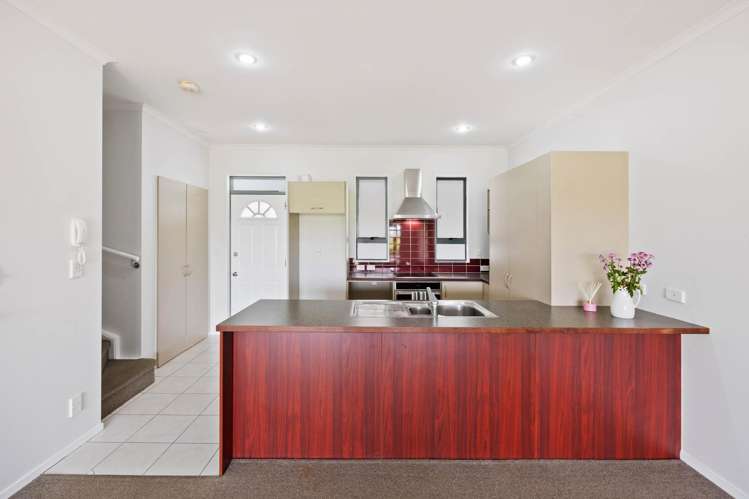5/150 Chapel Road Flat Bush_6
