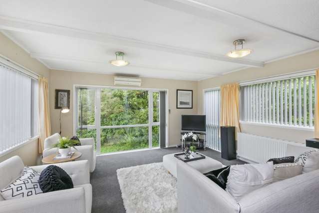 6 John Witton Drive Crofton Downs_3