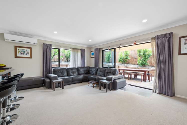 5 Gibbston Crescent Flat Bush_11