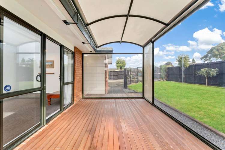 21 Koru Street Mangere Bridge_20