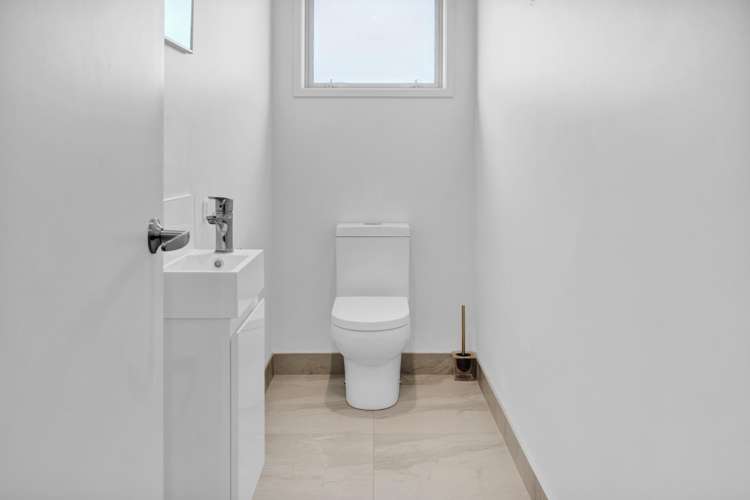 3 Rowe Street Hawera_17