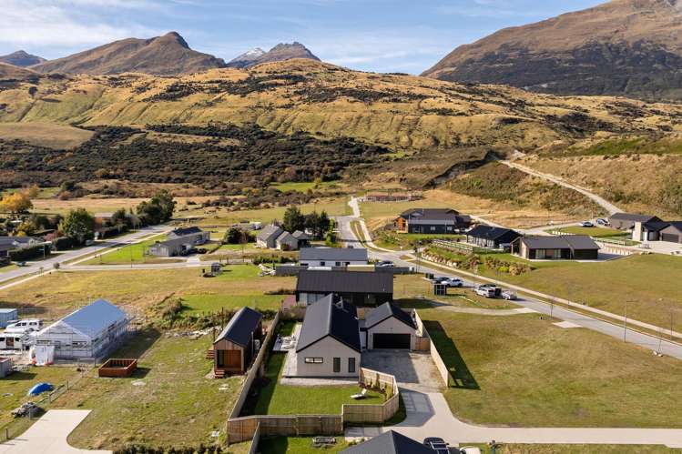 7 Richardson Street Glenorchy_39