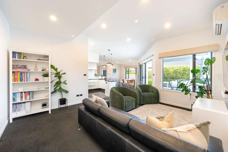 58 Kapiti Drive Poraiti_6