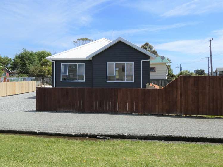 10 Fox Street Cobden_18