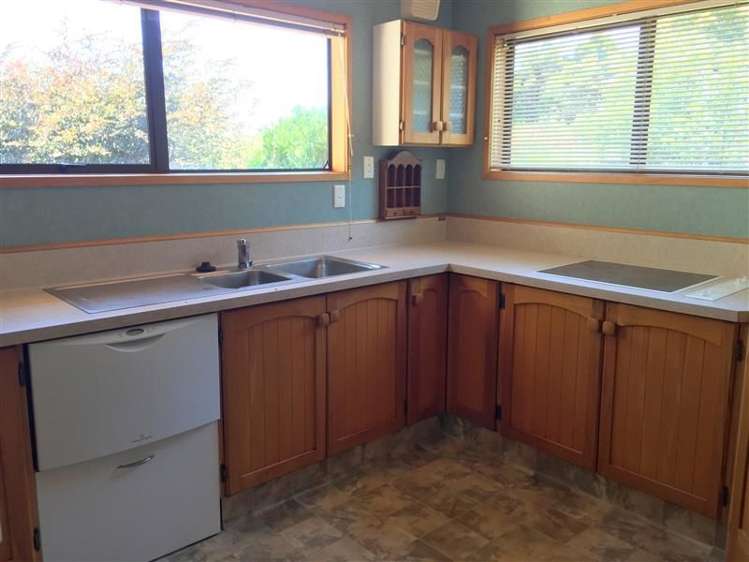 750 Atawhai Drive Marybank_2