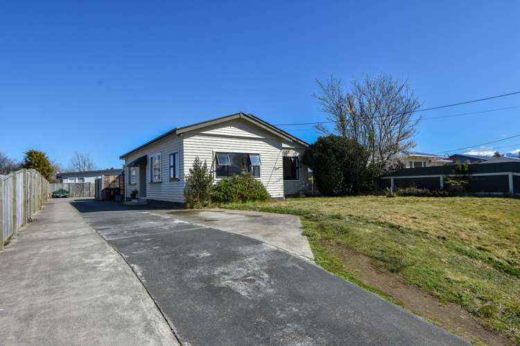 111 Broadway Carterton_15