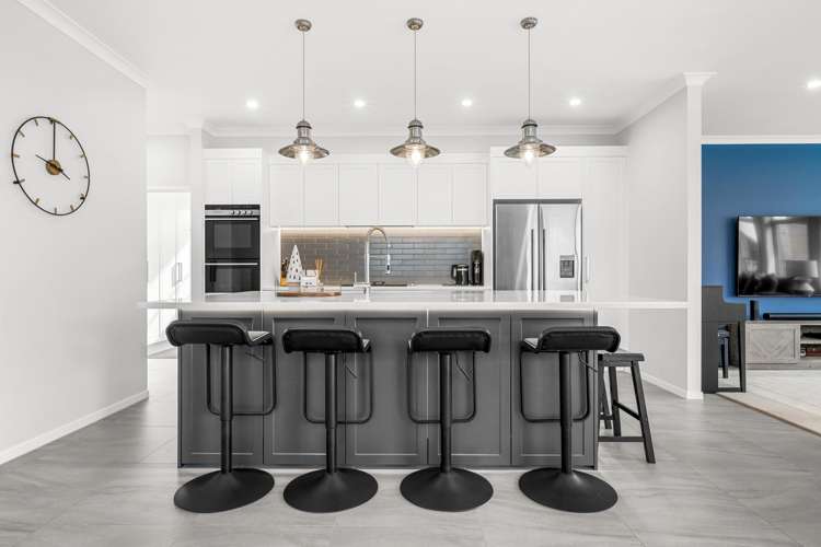 39 Headsail Drive Long Bay_13