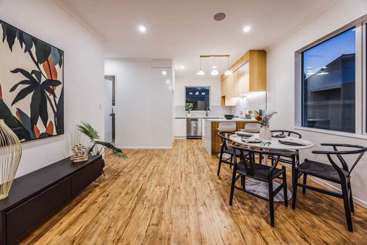 4c Collie Street Hill Park_37