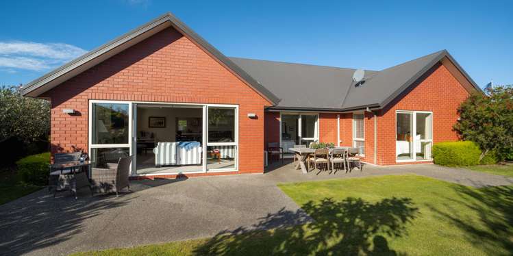 10 Windsor Close Springlands_20