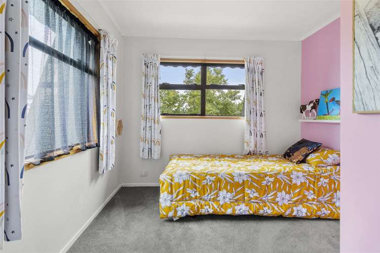 1/9 Gloria Avenue Te Atatu Peninsula_16