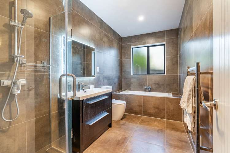 11 Kahu Close Orewa_16