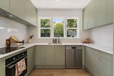 15 Rosecamp Road_1