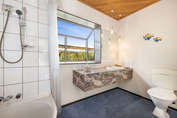 7 Paulownia Place Totara Heights_10